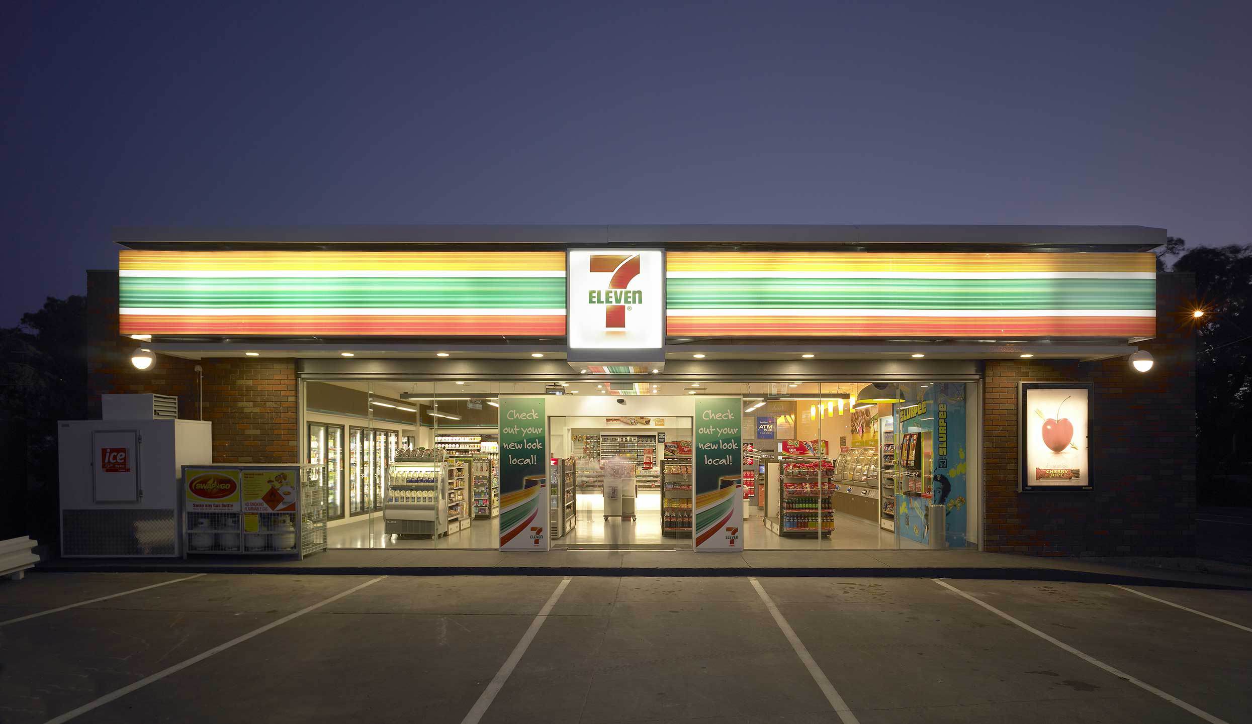 7 Eleven Store